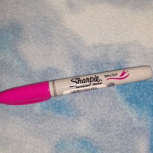 Magenta color Sharpie BRUSH Pen